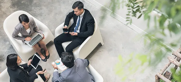 customer-experience-crm.jpg